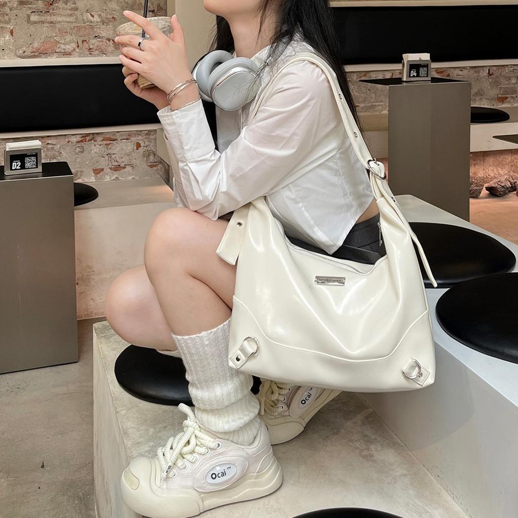 Niche Design Bag Female Premium Texture Tote Bag Commuter Bag Soft Leather Shoulder Crossbody Bag Female