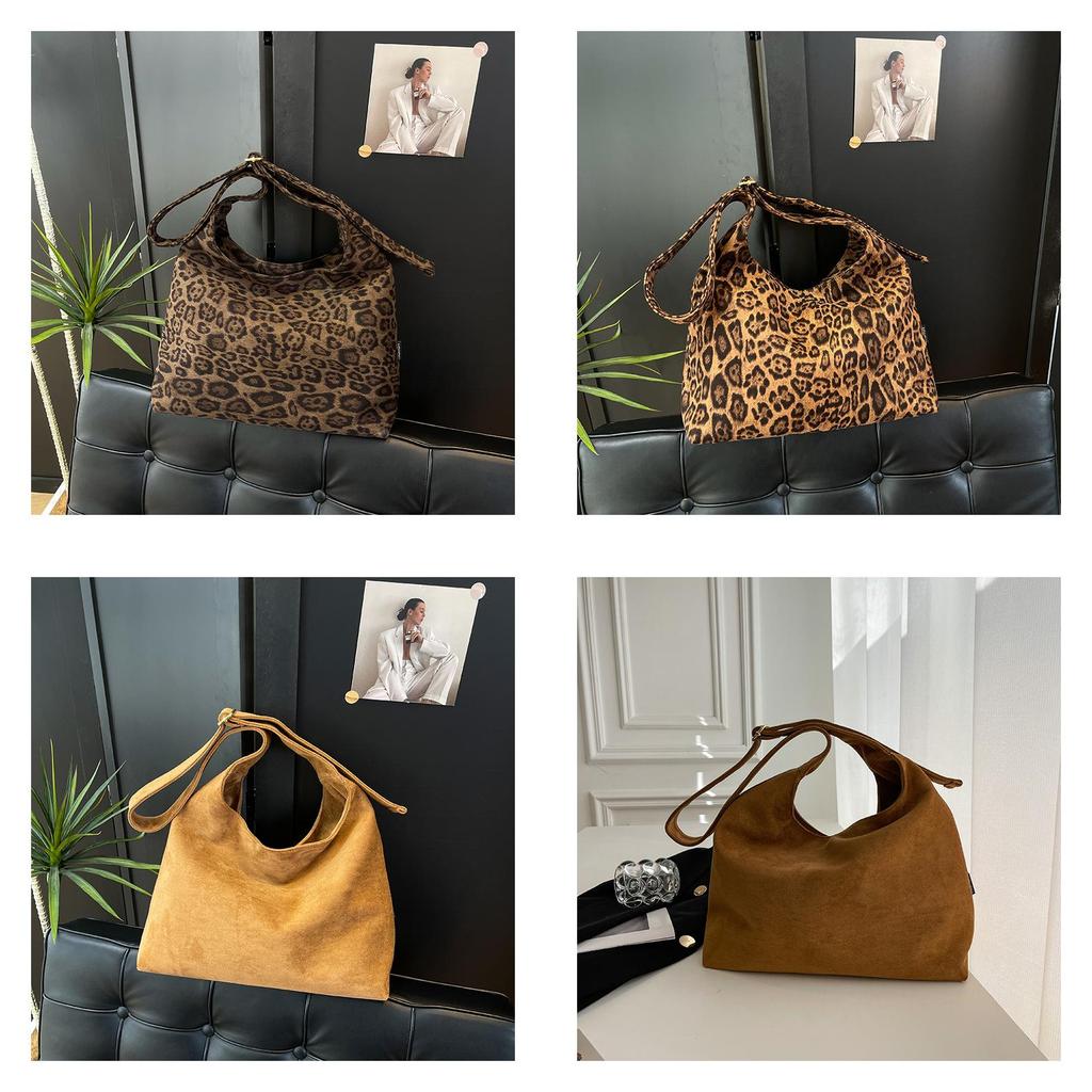 Korean Style Leopard Print Tote Bag With Polyester Material And Zipper Closure For Daily Use