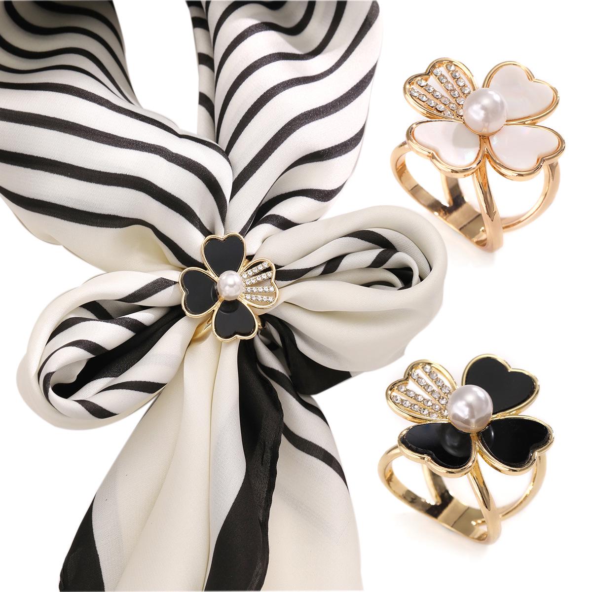 

Premium Four-Leaf Clover Pearl Scarf Buckle - Versatile Ring Knot Accessory