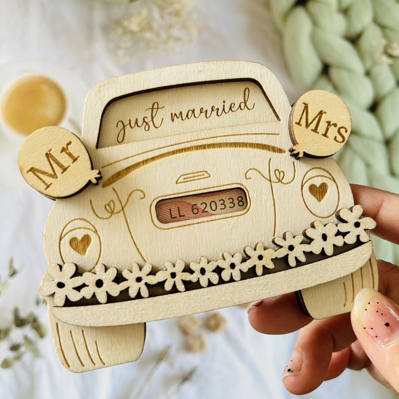 1PC Money Gift Holder Creative Congrats Card Wooden Crafts Desktop Ornament Unfinished Wood Car Shape Wedding