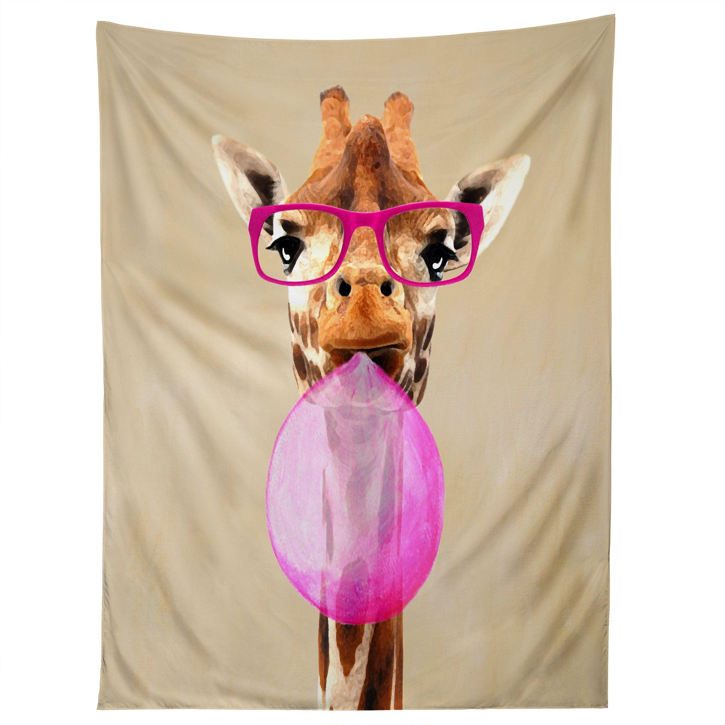 CLEVER GIRAFFE WITH BUBBLEGUM tapestry 75x100
