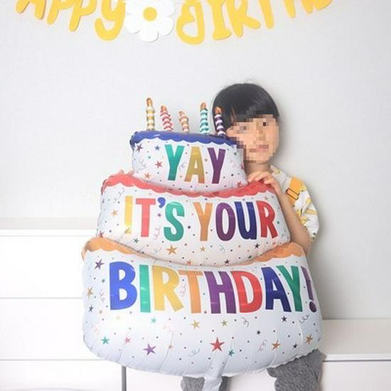 

Gradient Rainbow Balloon with Crown for Girl s First Birthday Party Background Decoration