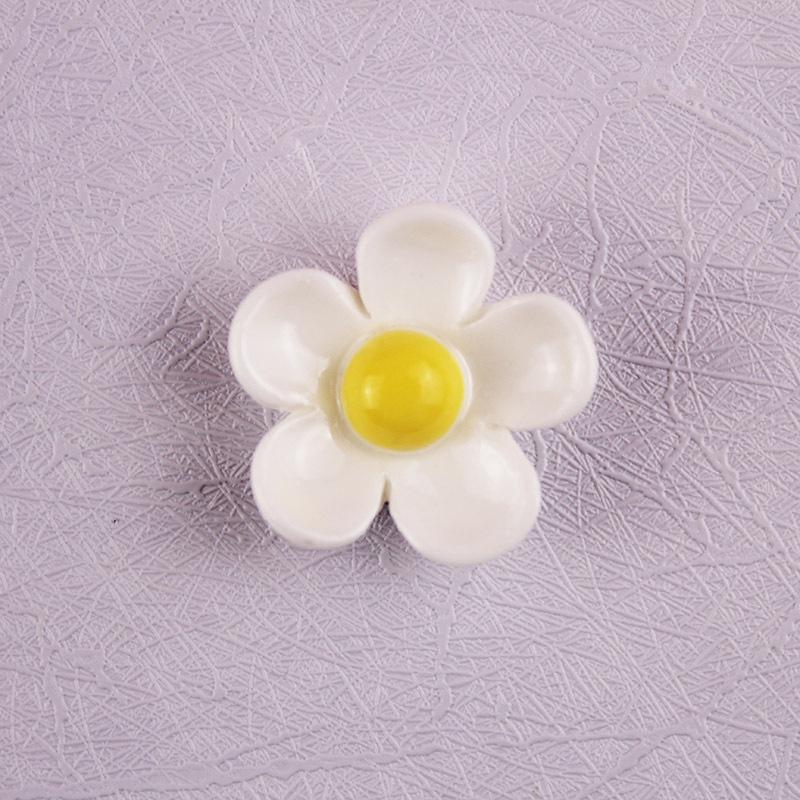 

Аксессуары из смолы франжипани: Заколки для волос с белыми цветами ручной работы, резинки, украшения, наборы для DIY с кремовым клеем и чехол для телефона. Wholesale