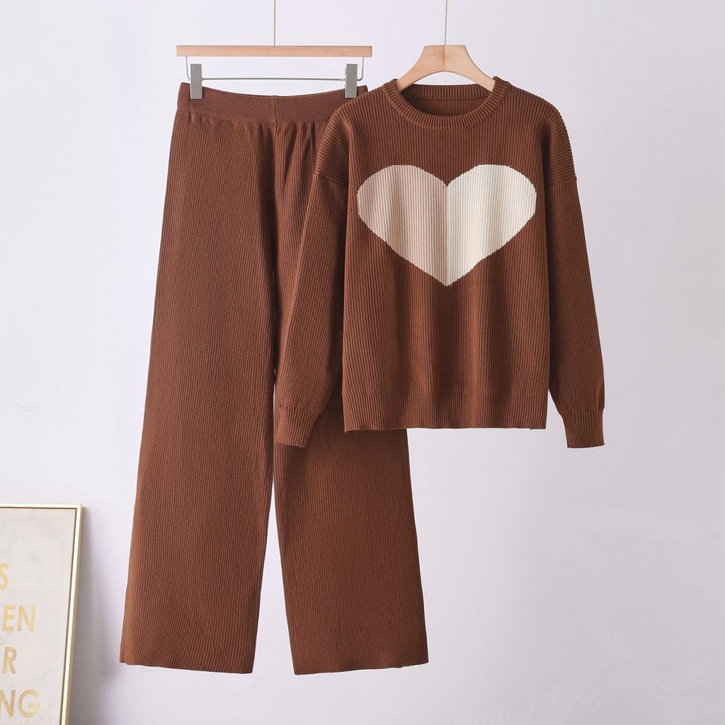 European 1116-year core-spun yarn contrasting color love long-sleeved fashion trend jacket knitted trousers knitted two-piece set women