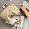 Stylish Women Large Crossbodys Bag Portable Corduroy Shoulder Bags Large Capacity Handbag For Women Outdoor Travel Trip Bag