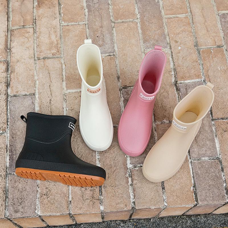 Fashion short tube women wear non-slip water shoes new rain boots kitchen rubber shoes water boots