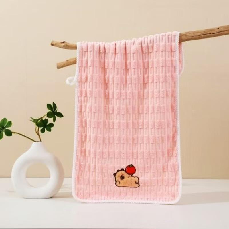 Capybara Apple Coral Fleece Bath Towels: Thick, Absorbent, Quick-Drying, Cute Towel 35*75 розовый