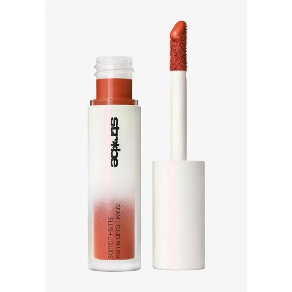 MAC Strobe Liquid Blush - Lava Light The colour is
