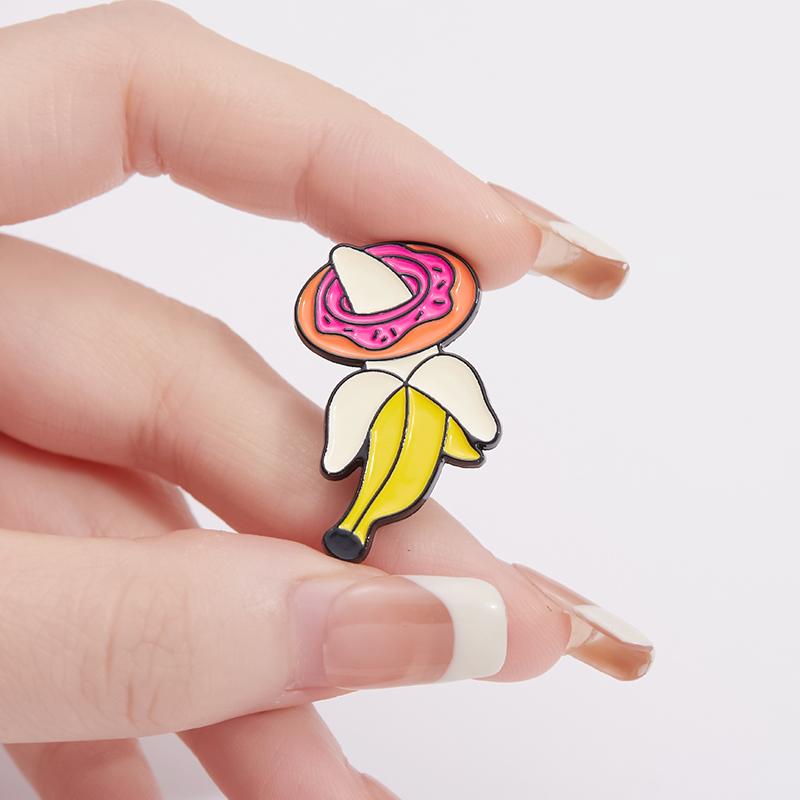 Fruit Enamel Pins Custom Strawberry Banana Lovers Brooches Lapel Badges Jewelry Gift for Friends