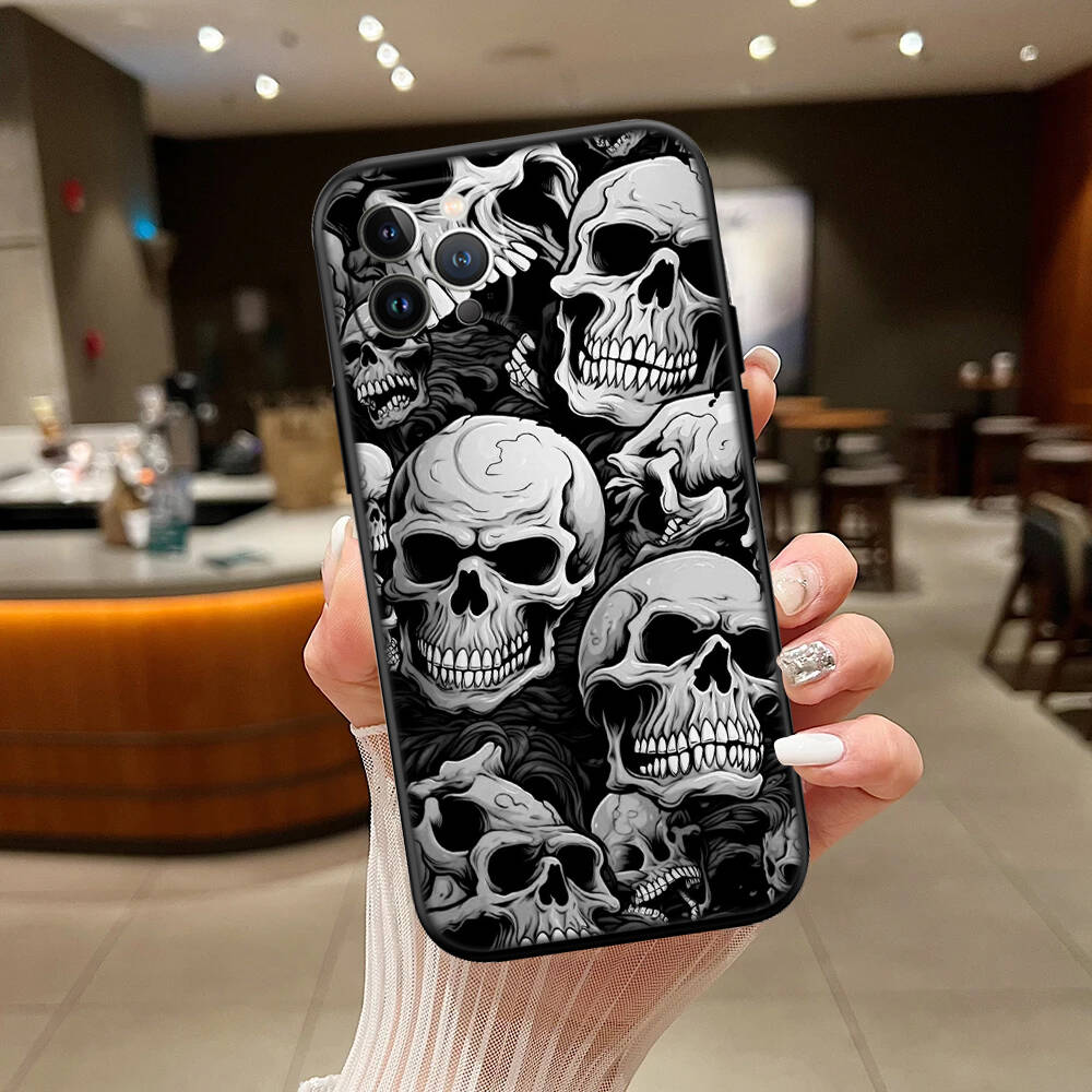Skeleton Skull New Phone Case for iPhone 6 6s 7 8 11 12 13 14 15 16 17 16E XS Pro Max XR X SE Air