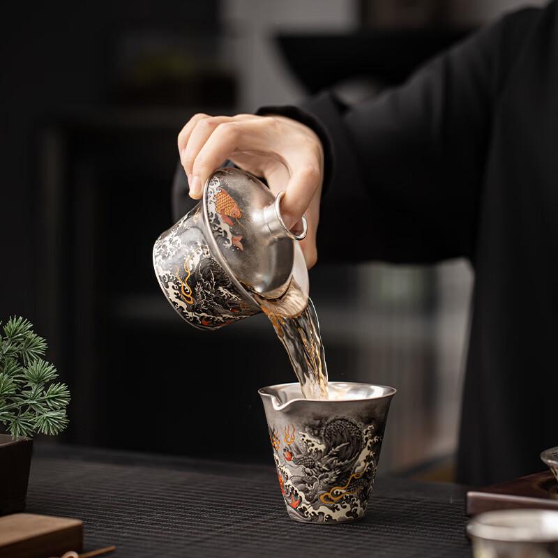 Su's Ceramic Gilded Silver Ink Dragon Gaiwan Tea Set