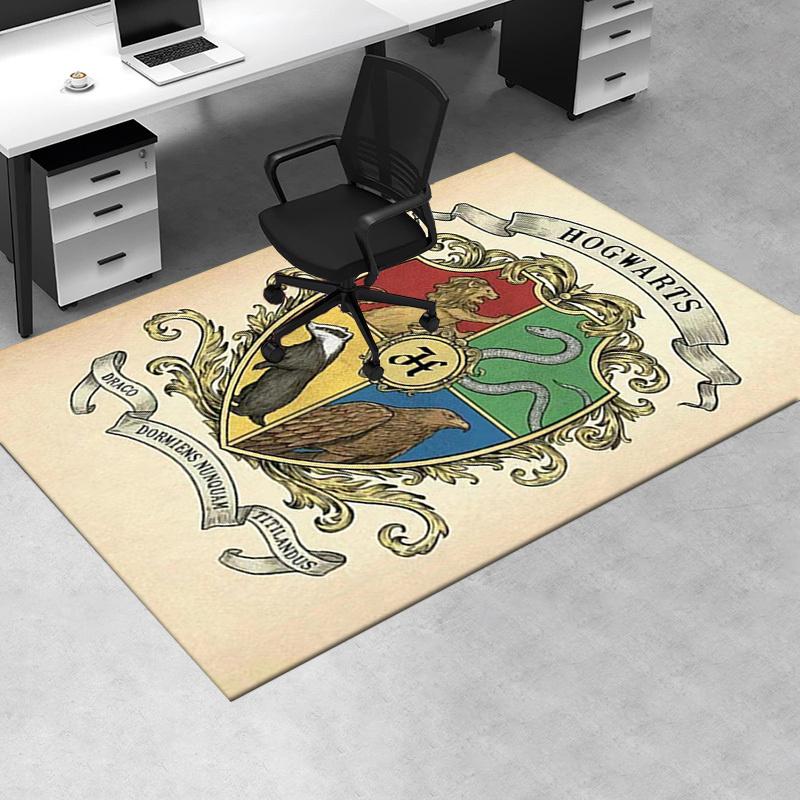 

Hogwarts Crest Poster - Officially Licensed Harry Potter Wall Art Office Mat Home Decor Office Desk Chair Rugs Chair Carpet for office Chair 60cm by 90cm