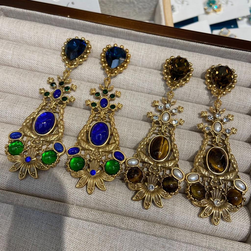Wran Medieval Vintage Natural Lapis Lazuli Earrings Women'S Retro Old Peacock Light Luxury Versatile Earrings