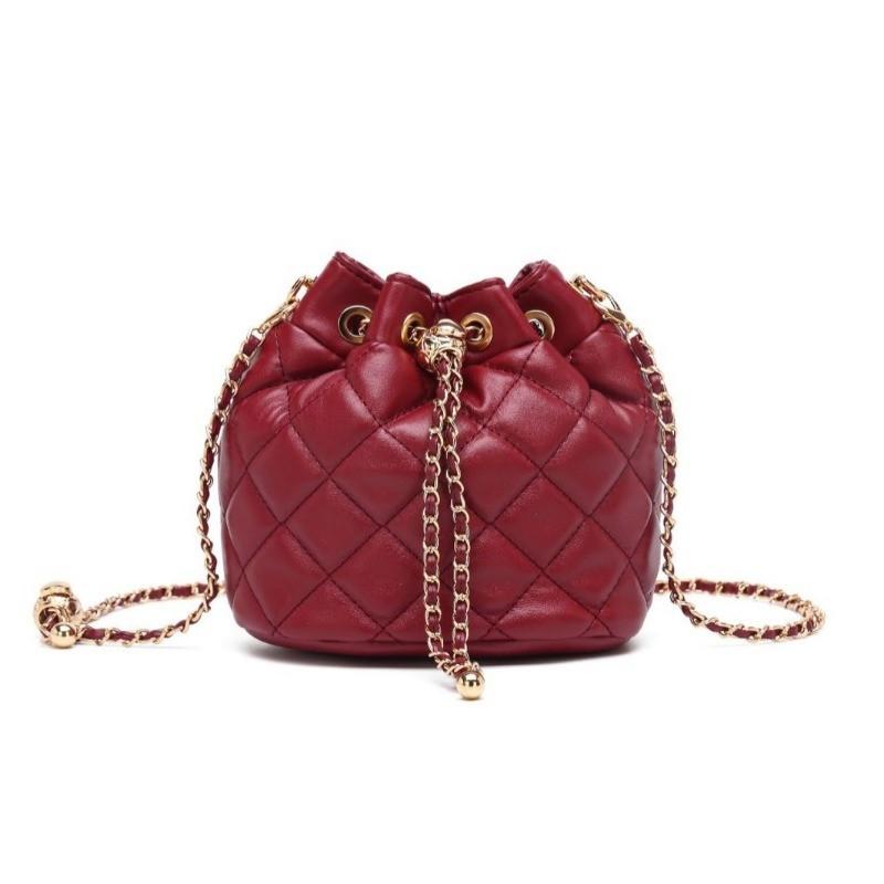 IELGY Diamond Chain Crossbody Drawstring Bucket Bag