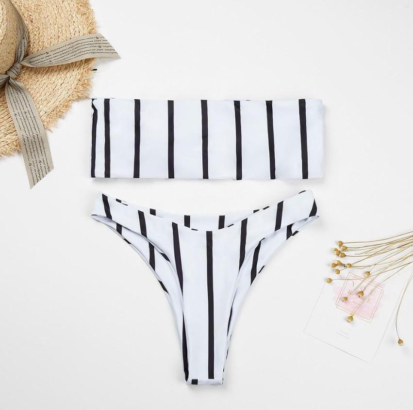 Elegantes Schwarz-Weiß-Gestreiftes Damen-Bikini-Set Mit Push-up Polsterung Und Schleifen-Design