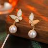 Premium Pearl Stud Earrings S925 Silver Needle Elegant Exquisite Earrings Retro Temperament Versatile Earrings