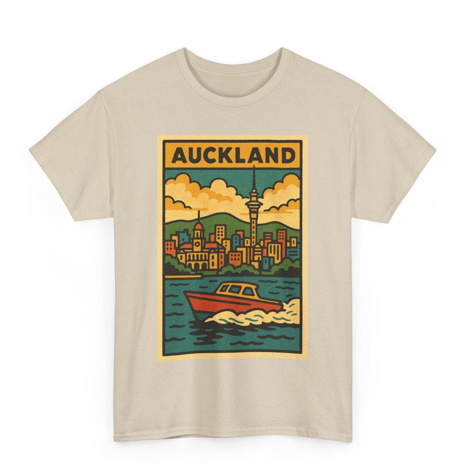 Auckland Retro Comic T-Shirt: New Zealand Pop Art Unisex Tee 2XL