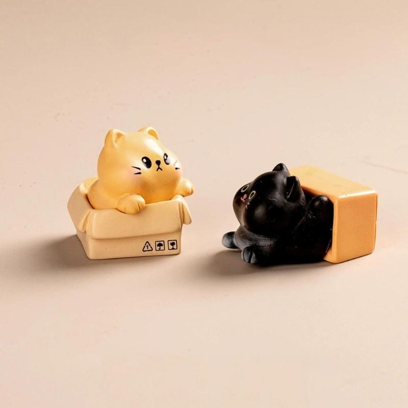 Adorable Cats Sculpture Auto Interior Decoration Strong Resin Stable Designs Cartoon Kitty Car Ornament for Office Home