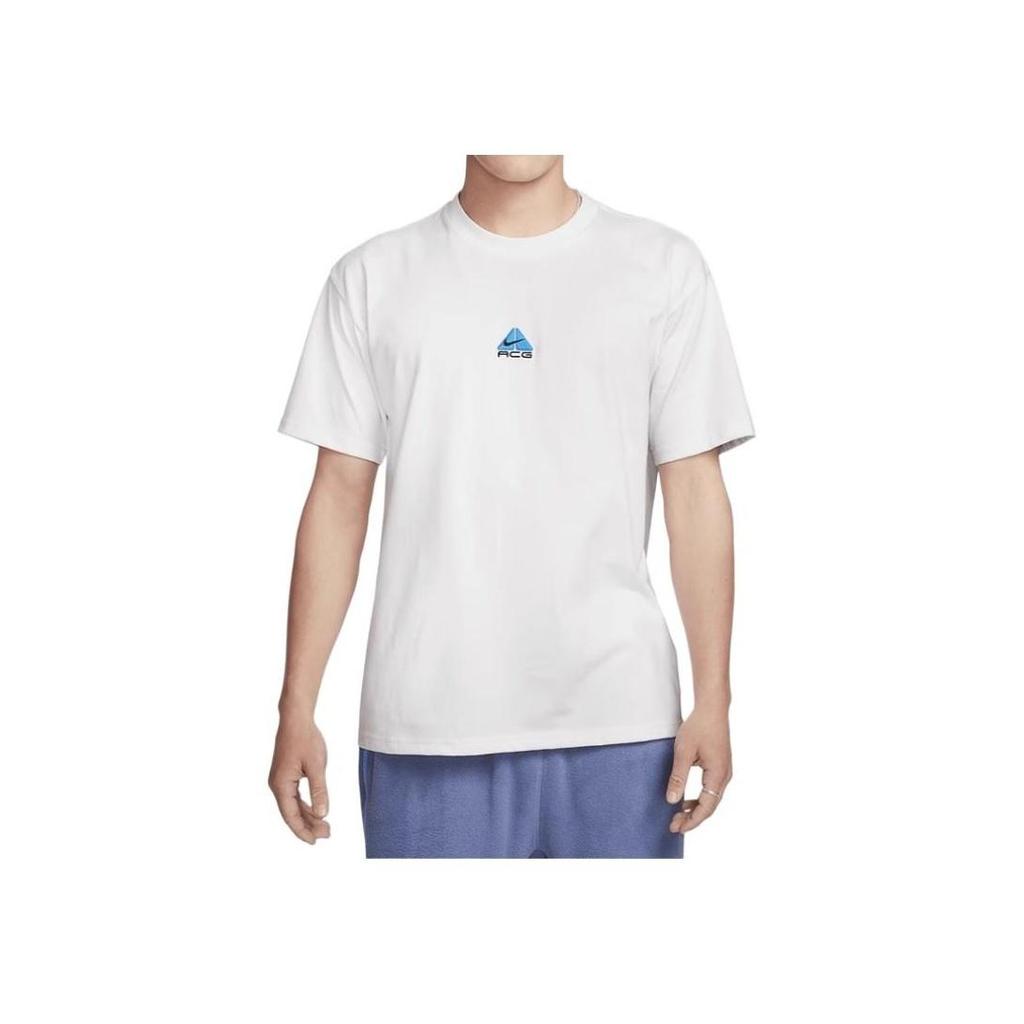 Nike ACG Pánské ležérní tričko s krátkým rukávem a rovným střihem s vyšívaným nápisem, bílá Summit DQ1816-122