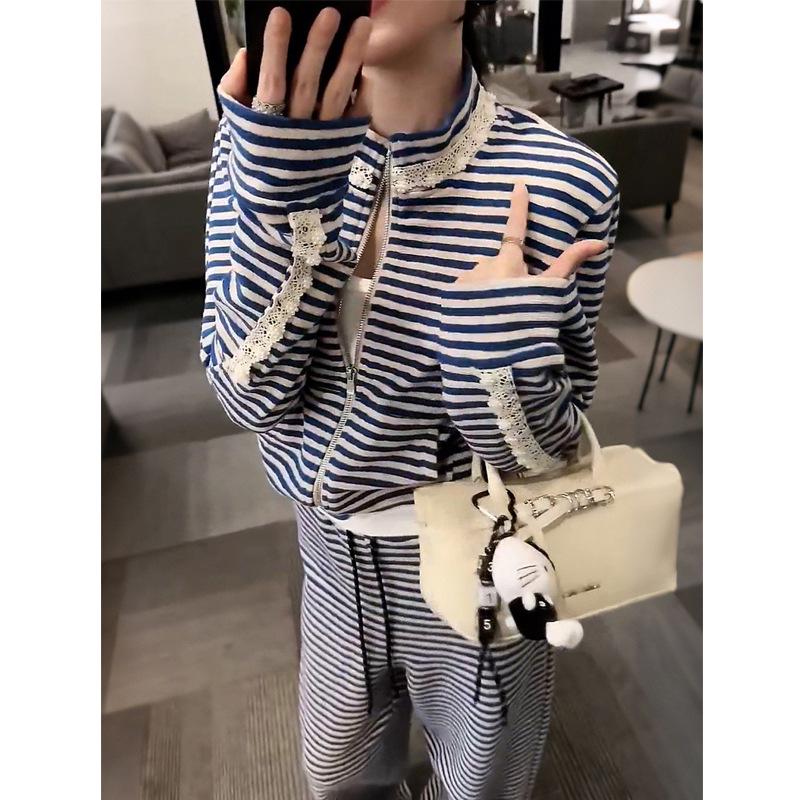 

Women s Blue & White Striped Lace Trim Cardigan & Pants Set - Spring 2026 XL