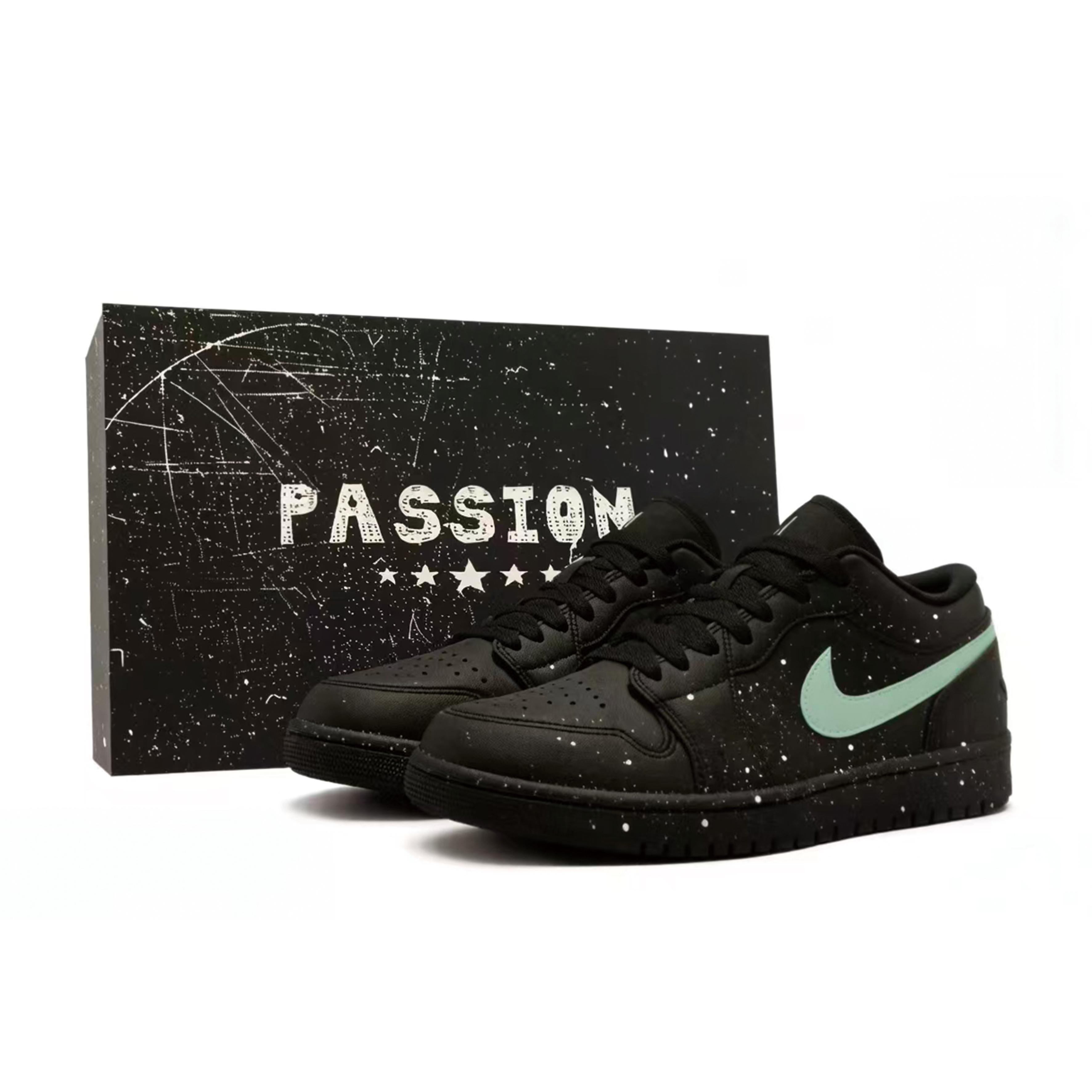

Jordan Air Jordan 1 Ink Splatter Tiffany, Black Warrior Synthetic Leather Cushioning Abrasion Resistant Low top 553558-093(Team1803-) 44.5