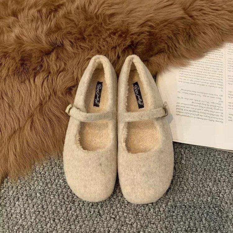 Fairy foreign style fluffy shoes female winter wear French evening temperament women velvet Mary Jane single shoes flat cotton shoes