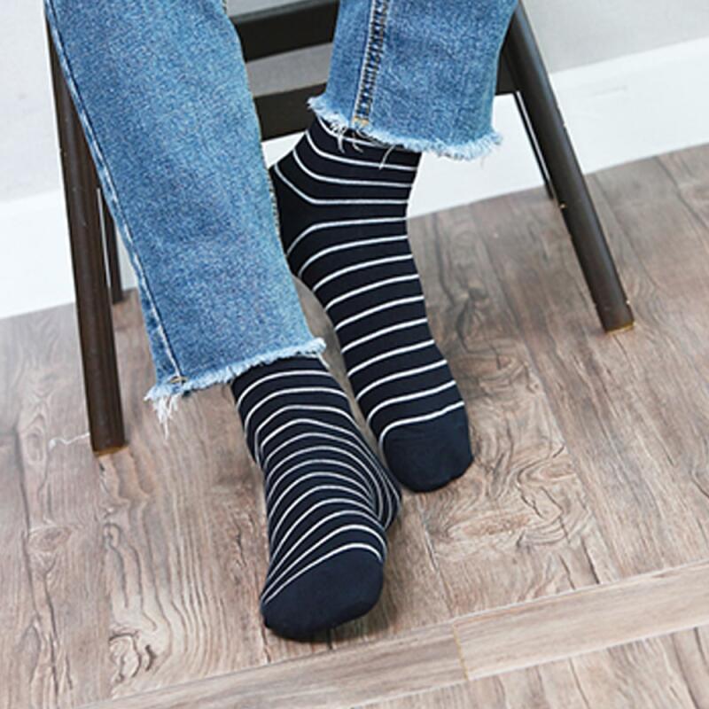 Domestic 28 Men's and Women's Daily Striped Mid-Calf Socks 4-Pair Set