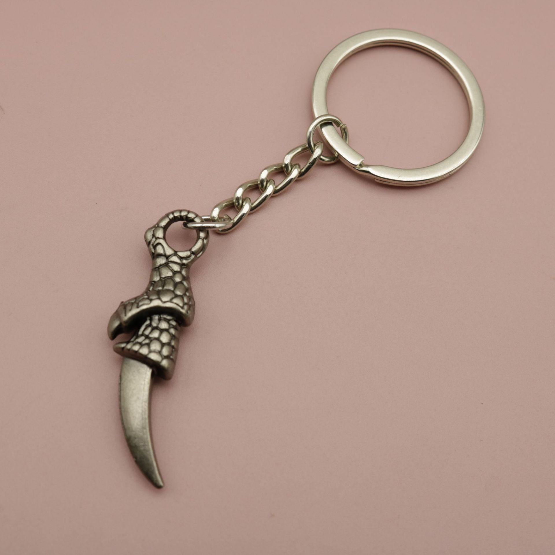 

Горячие продажи ювелирных изделий, простой кулон-брелок с волчьим зубом one size