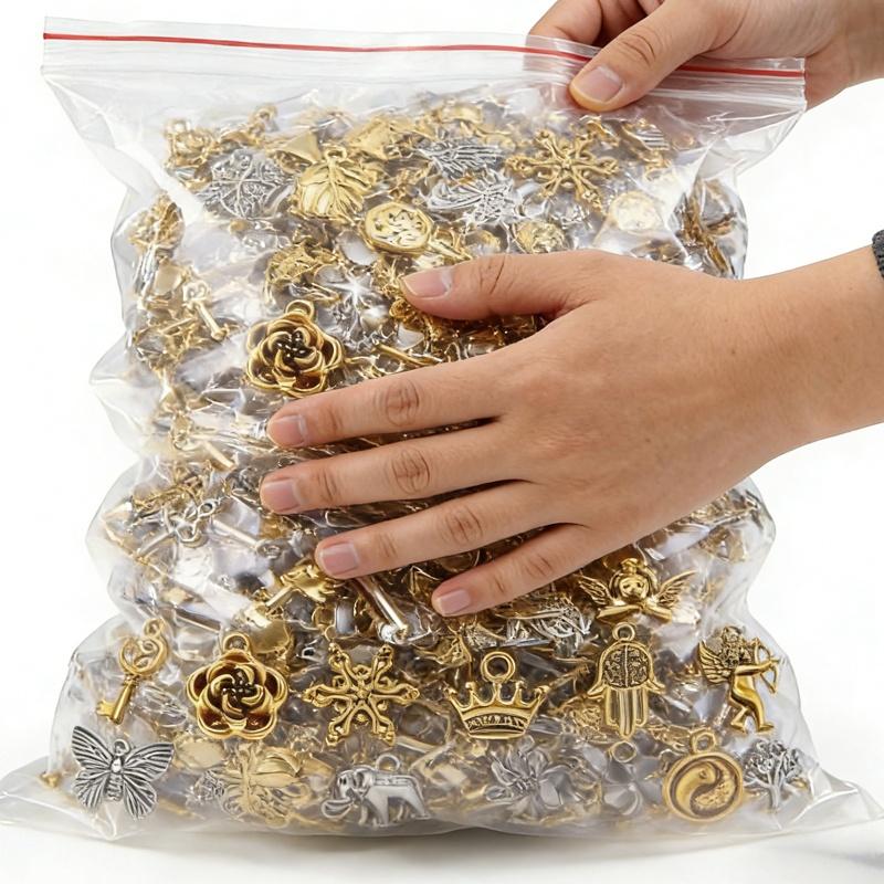 Tibetan Silver Accessories and Accessories Mixed with Silver Plated Flower Pendants Handmade DIY Material Package Bead Beads