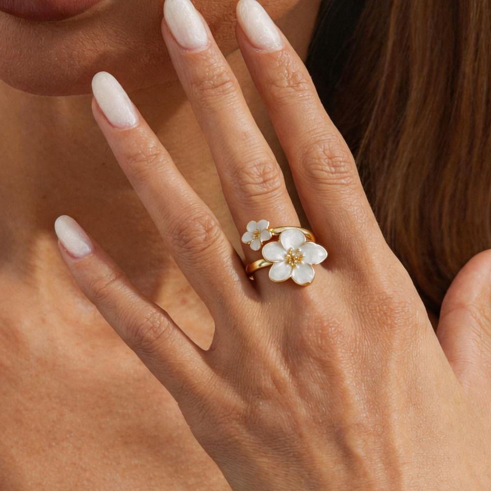 Metal Women Peach Blossom Ring Adjustable Open Jewelry Ring Flower-shaped Ring Birthday Gift