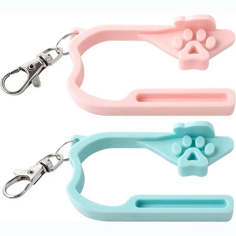 

2PCS Car Child Seat Key Unlocker Easy Car Seat Unlocking Portable Child Safety Belt Keychain Unlock Tool