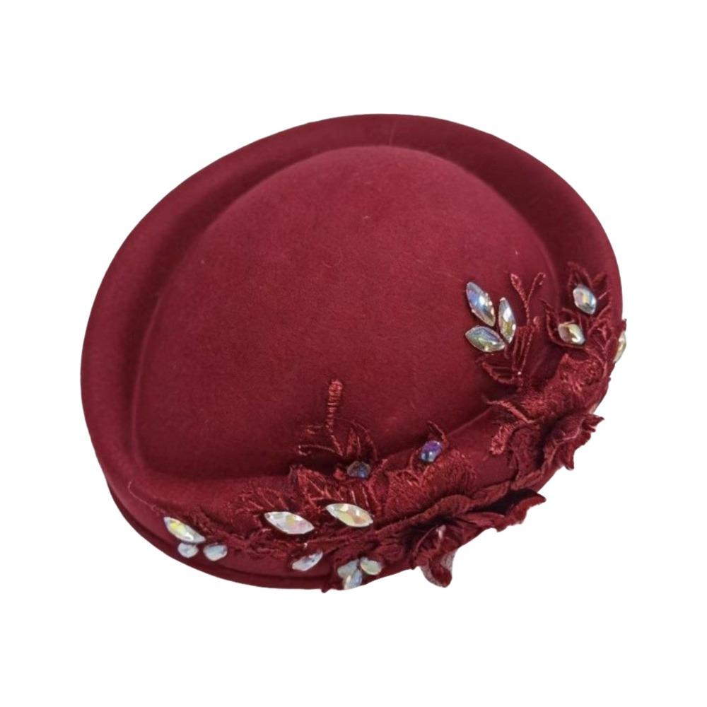 New British Retro Top Hats Diamond Flower Applique Formal Stewardess Hat Concave Top Solid Flight Attendant Hat for Party
