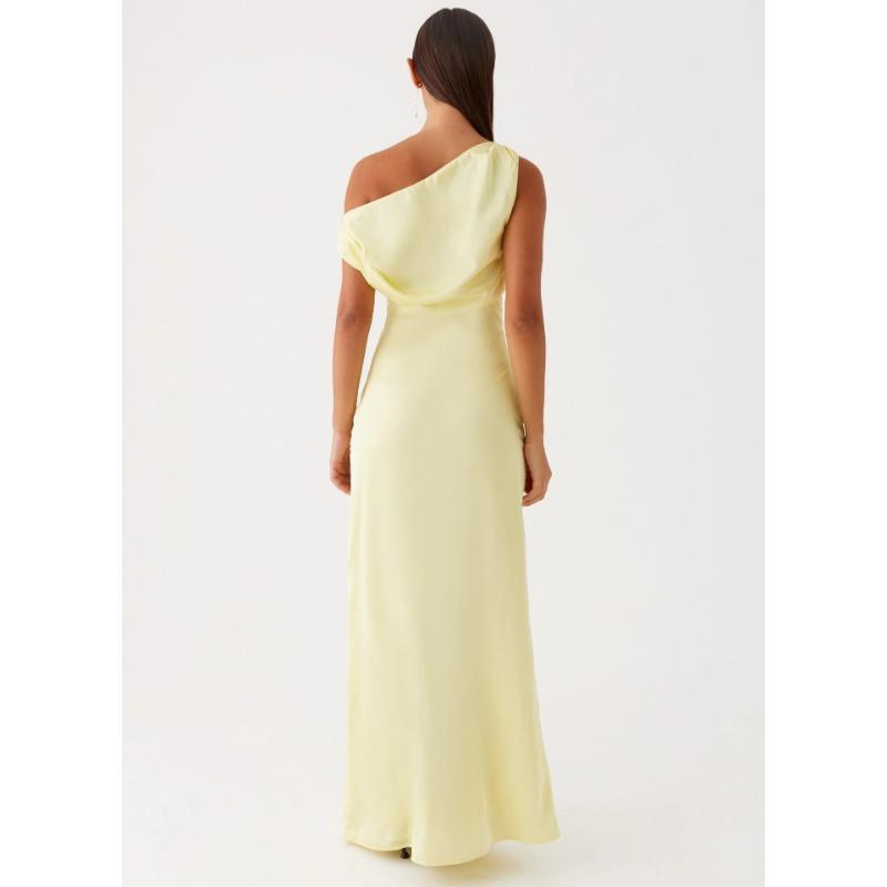 Damen Sommerkleid 2025 Neu Einfarbig Asymmetrisch Schulterfrei Rüschen Lang