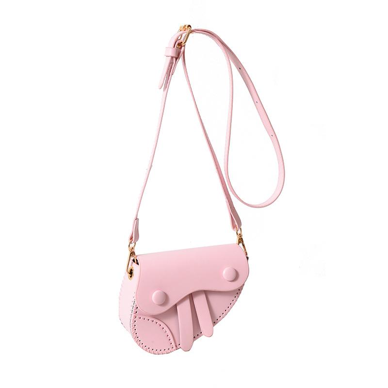New messenger bag fashion Internet celebrity foreign style girl saddle bag accessories bag change makeup storage bag handmade material bag