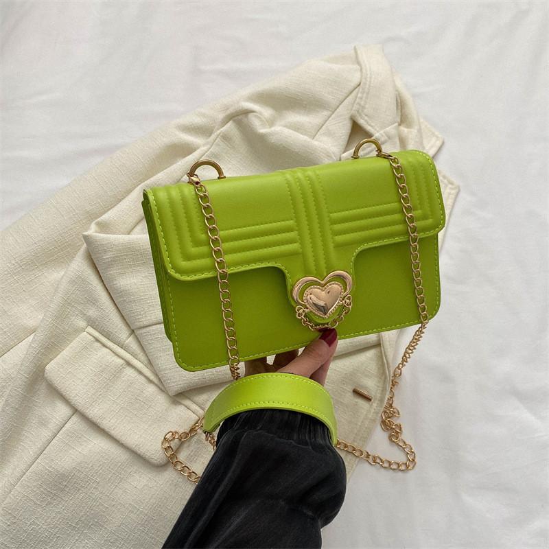 Fashionable Heart Chain Pu Leather Shoulder Bag With Stitching Trend And Casual Design For Women 2023 зелёный