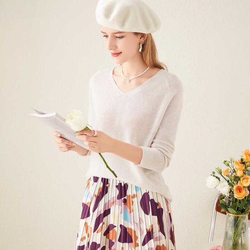 

TUHUANG Women s Gold & Silver Thread Cashmere V-Neck Sweater XL