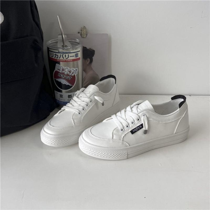 Fashion Women Shoes 2024 New Hot Sale Flat White Sneakers Casual Shoes Four Seasons Popular Fashion Casual Sneakers Zapatos De Mujer