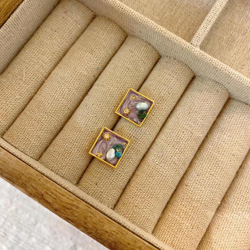 Medieval Baroque Pearl Earrings French Oil Painting Frame Flower Stud Earrings Court Style Light Luxury Retro Literary Earrings