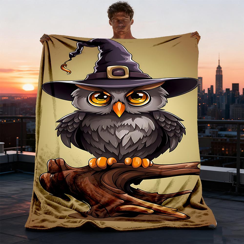 1pc Owl, Witch Hat Throw Blanket Polyester Fiber, Lightweight Flannel, Soft & Warm, All Season Use for Outdoor, Camping Digital Print