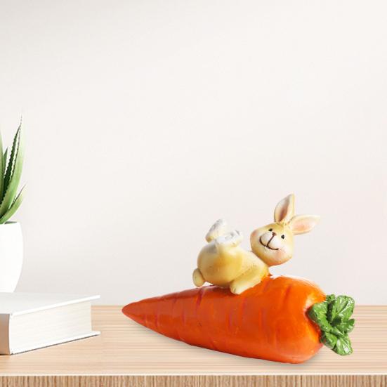 Osterhasenfigur Niedlicher Hase mit Karotte Skulptur Handgefertigte Harz Tierstatue für Innen Außen Garten Rasen Hof Balkon Heim Tischdeko