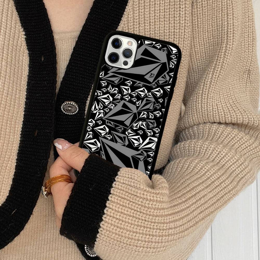 V-Volcom LOGO Fashion For IPhone 17 16 15 14 13 12 11 Pro Max Plus Shockproof PC+TPU Phone Back Cover