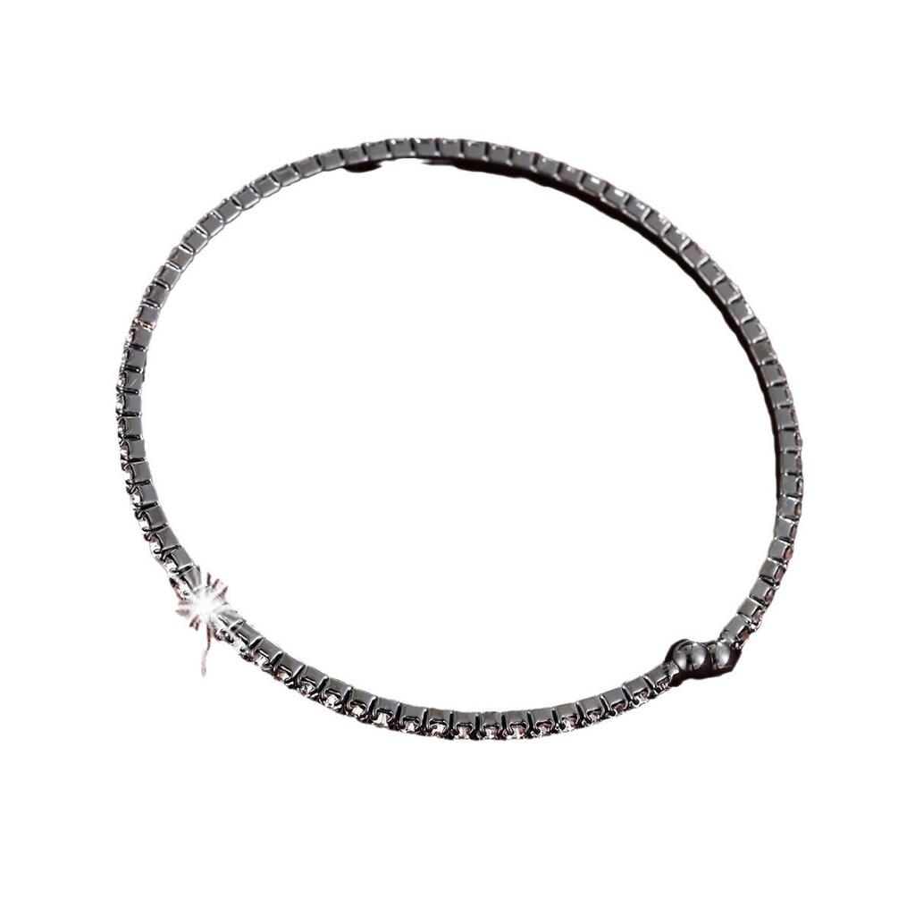 Modetrend Einfaches und leichtes Luxus-Armband mit eingelegtem Zirkon für den Alltag, Joker, lässiger Stil