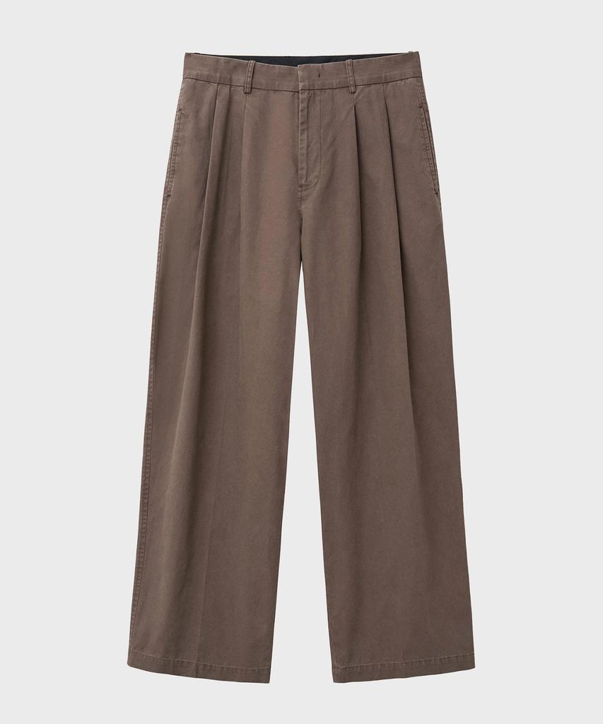 NOIRER Two-Tuck Washed Cotton Slacks (Brown)