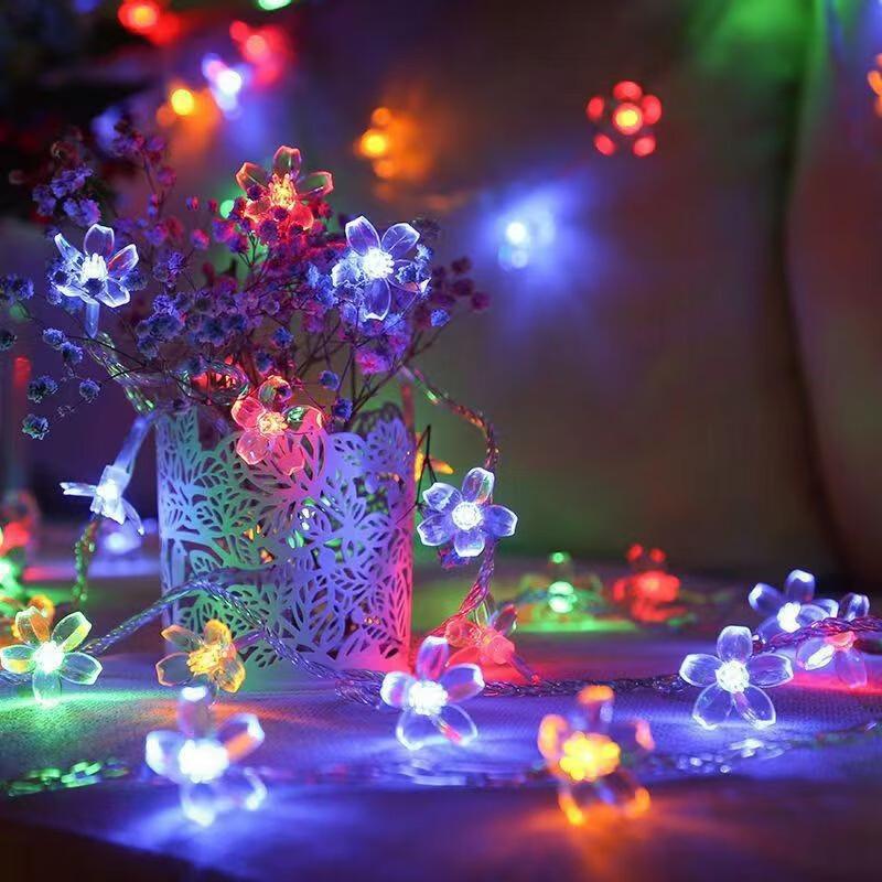 Oeny Outdoor Solar Cherry Blossom String Lights