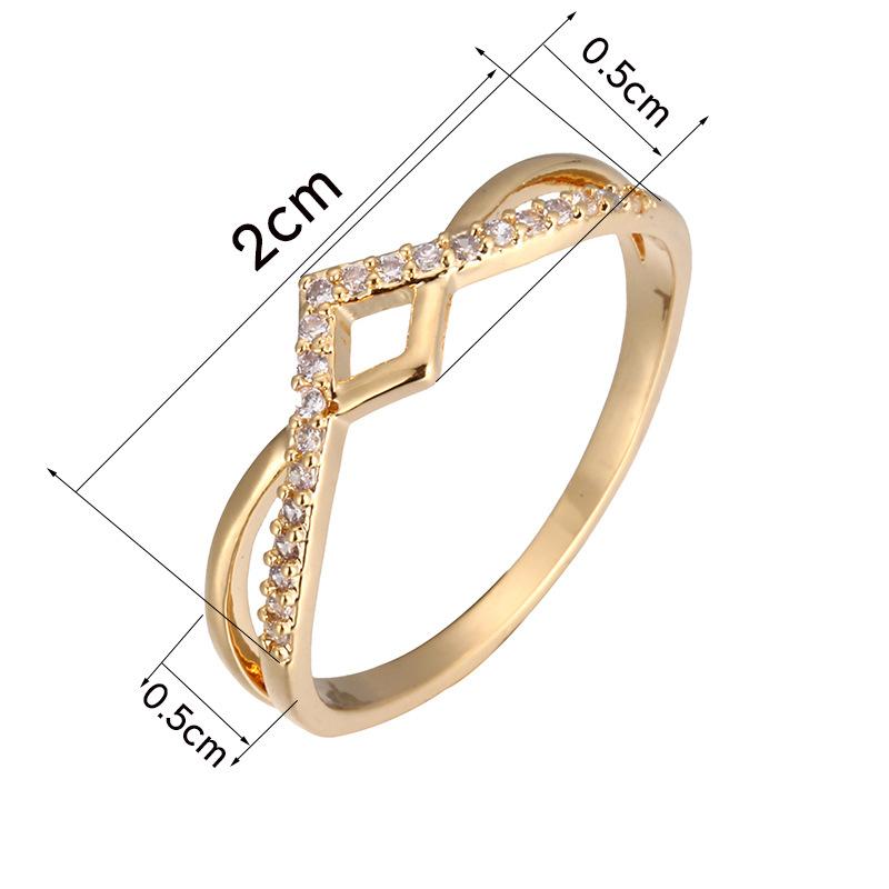 Fashion Women's Rhinestone Wavy Cross Line Index Ring Elegant Temperament Finger Ring For Daily Wear And Party Jewelry Gift