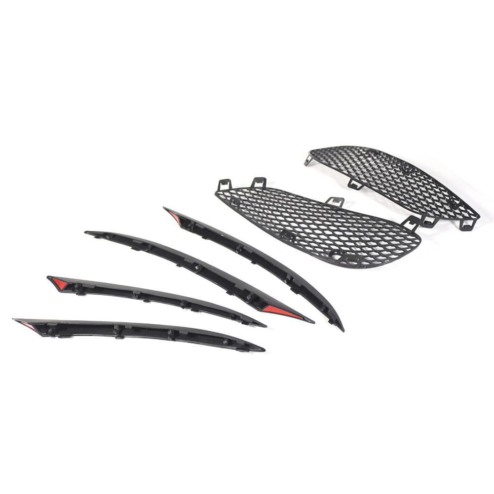 Car Bumper Fog Light Mesh Air Vent Grille For Mercedes-Benz W205 2015-2018 Front Grille Mesh Cover Air Inlet Vent Panel
