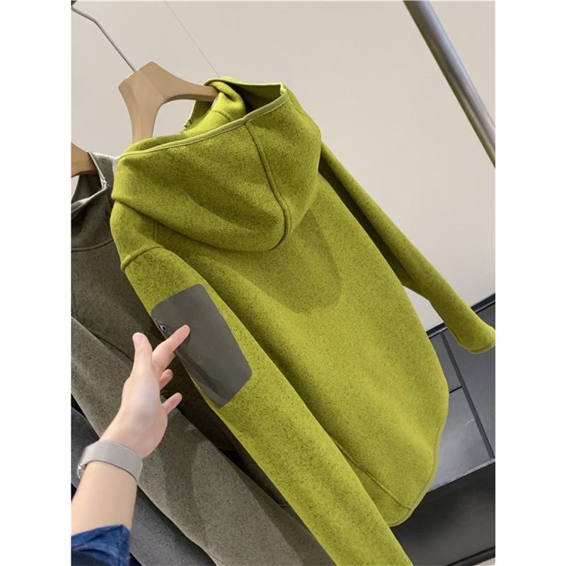 Bird-Inspired Fleece-Lined Jacket/Hoodie: Cozy Heat-Retaining Style for Couples This Autumn & Winter.