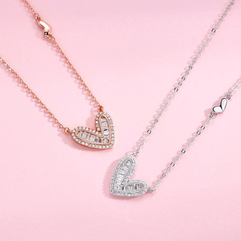 Romantic Heart Love Necklace Female Niche Light Luxury Temperament Versatile Ins Style Love Flash Diamond Necklace Quality