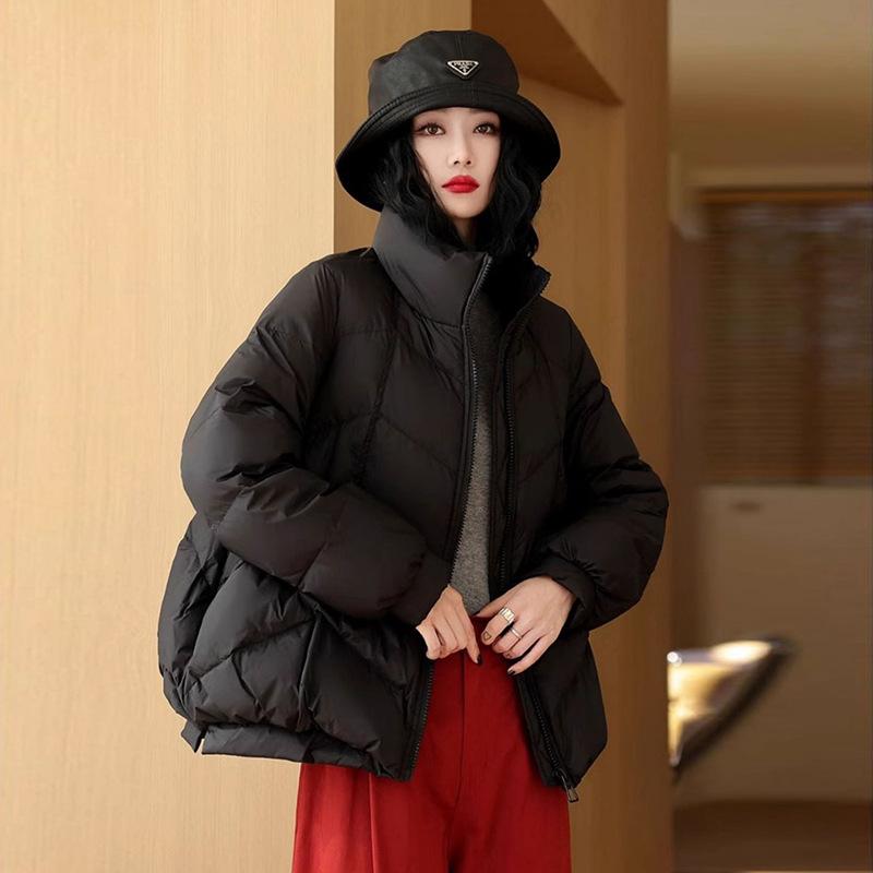 Retro stand-up collar short down jacket women's 2024 winter new fashion buckle warm small white duck down jacket
