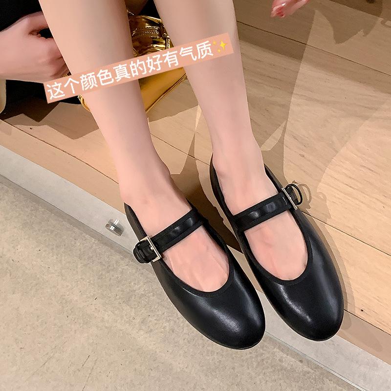 

2025 осень мягкое лицо круглый носок плоские балетки ремешок с пряжкой Мэри Джейн женская обувь туфли бабушки одинарная обувь женская 40